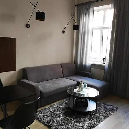 Ruska Street - Old Town Apartment